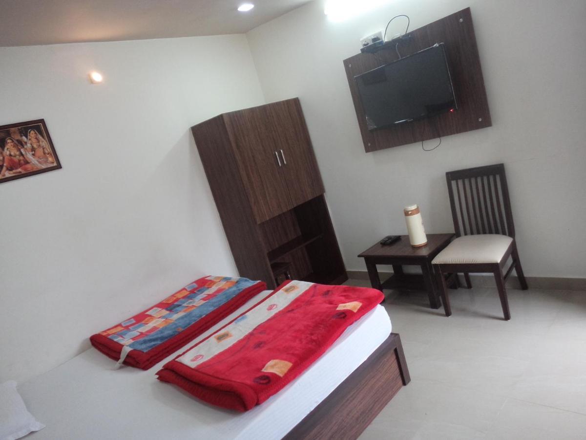 Hotel Dimple Mount Abu Exterior photo